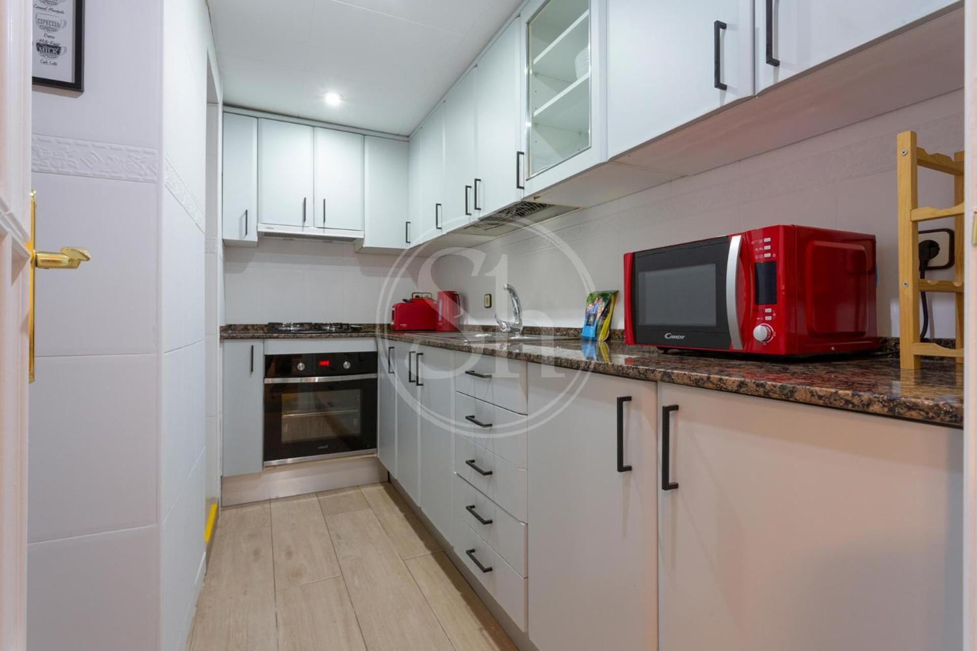 Practico Apartamento Cerca De Estacion De Sants Barcelona Eksteriør billede